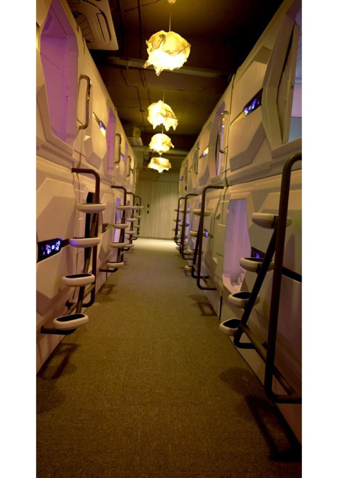 Blr Pods Hotell Bangalore Eksteriør bilde